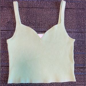 H&M light ribbed green tank top